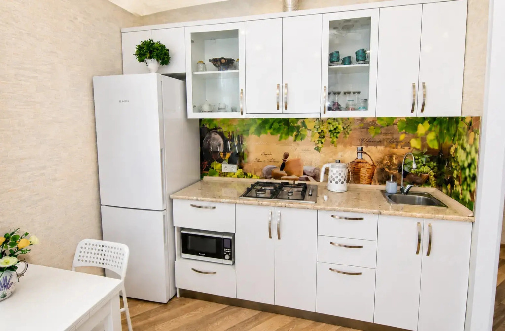 Квартира Spacious 3-Room Apartment Near the Black Sea