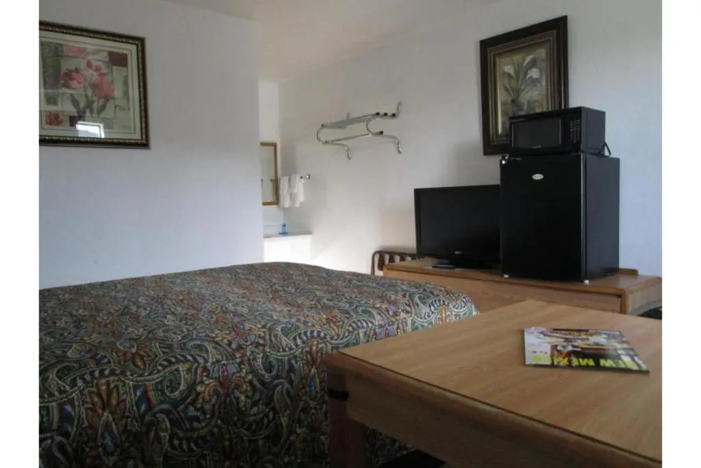 Motel 10