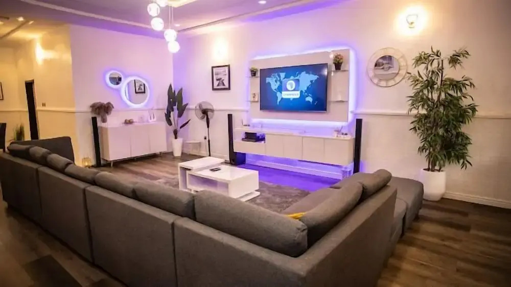 Zizi Luxury Apartment