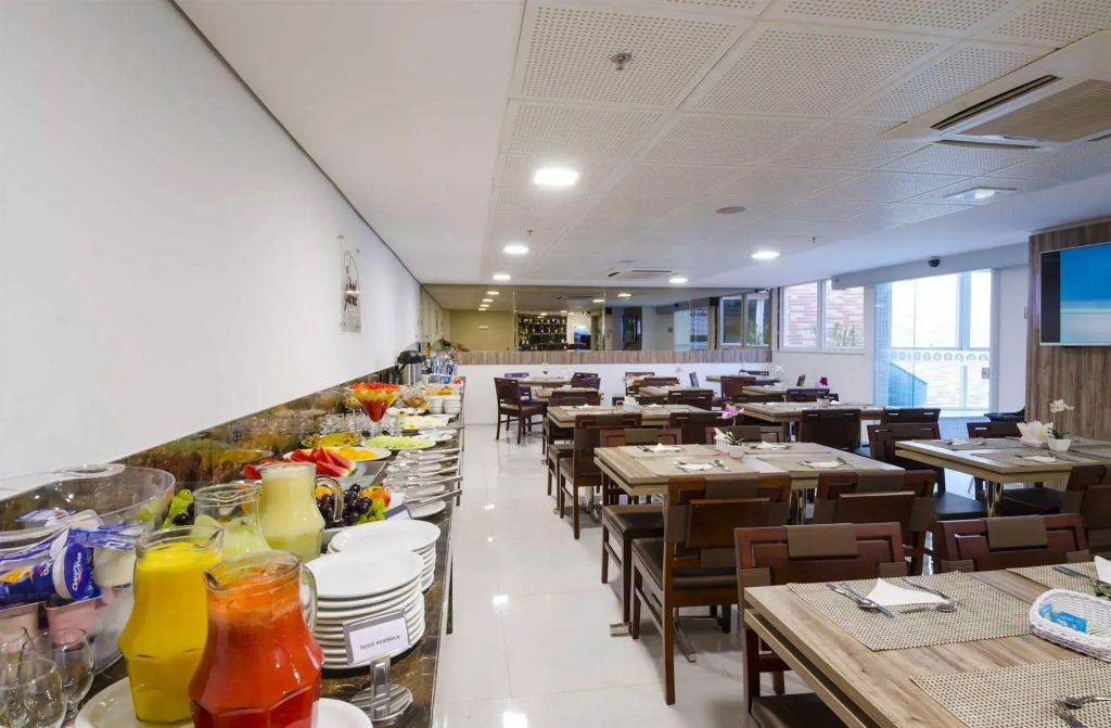 Profissionalle Hotel São Luís