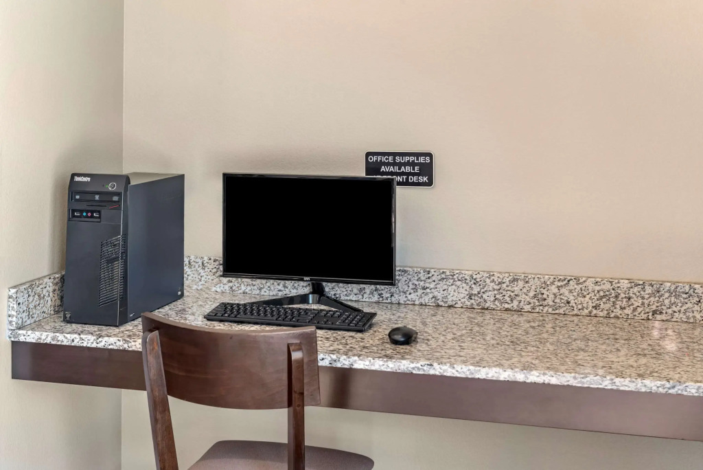 MainStay Suites Newberry - Crane
