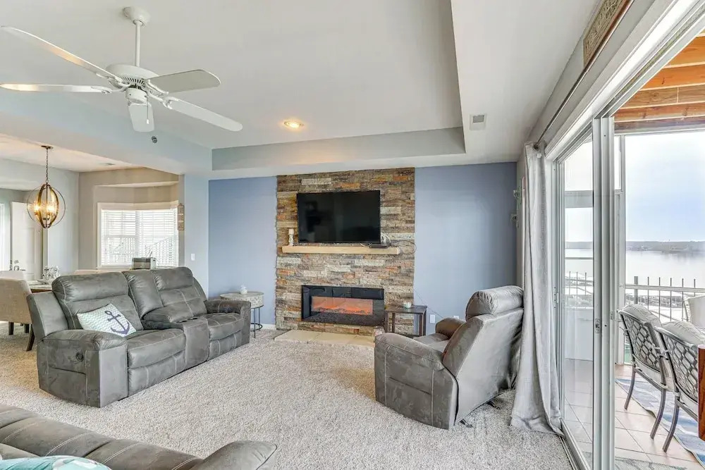 Pool Access at Waterfront Lake Ozarks Rental!