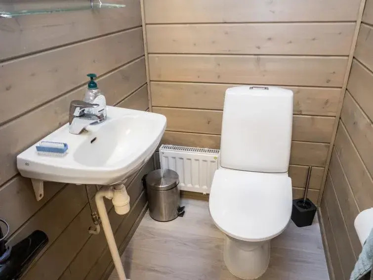 Holiday Home Huvihovi