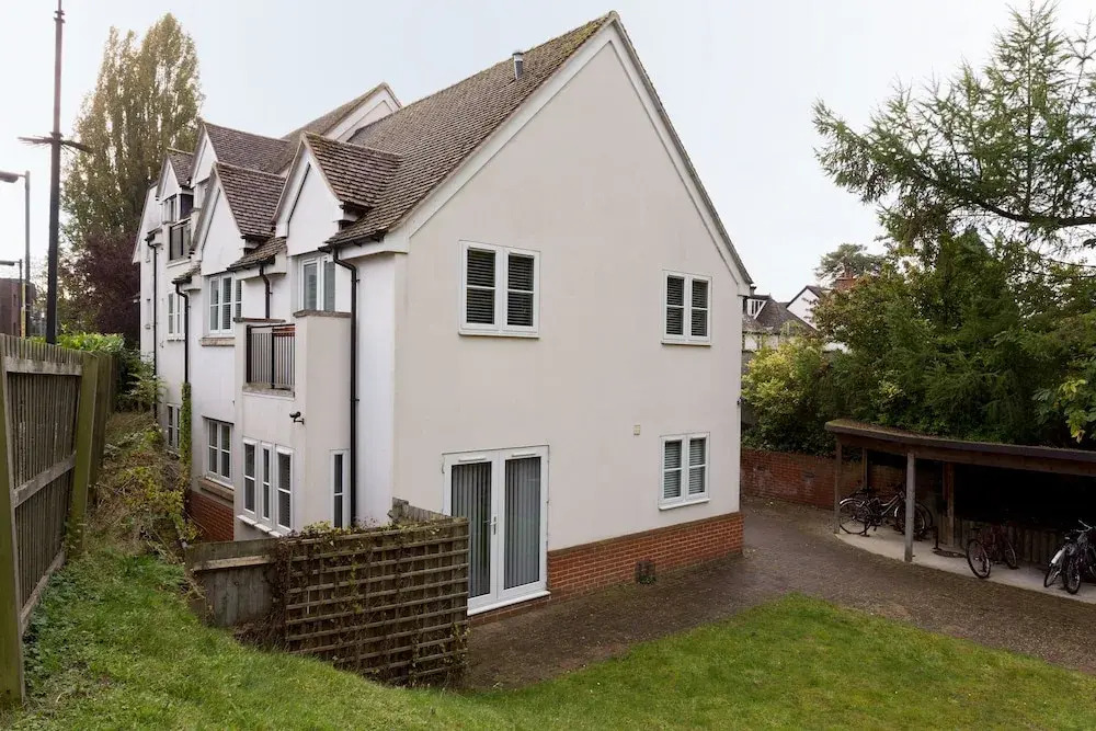 Quiet 2 Bedroom Apartment in Headington, Close to Oxford Hospitals & Brookes University