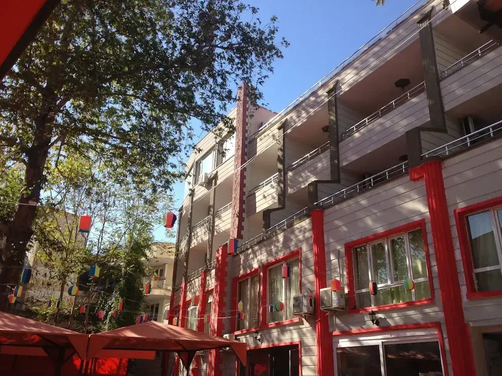 Yalçın Otel