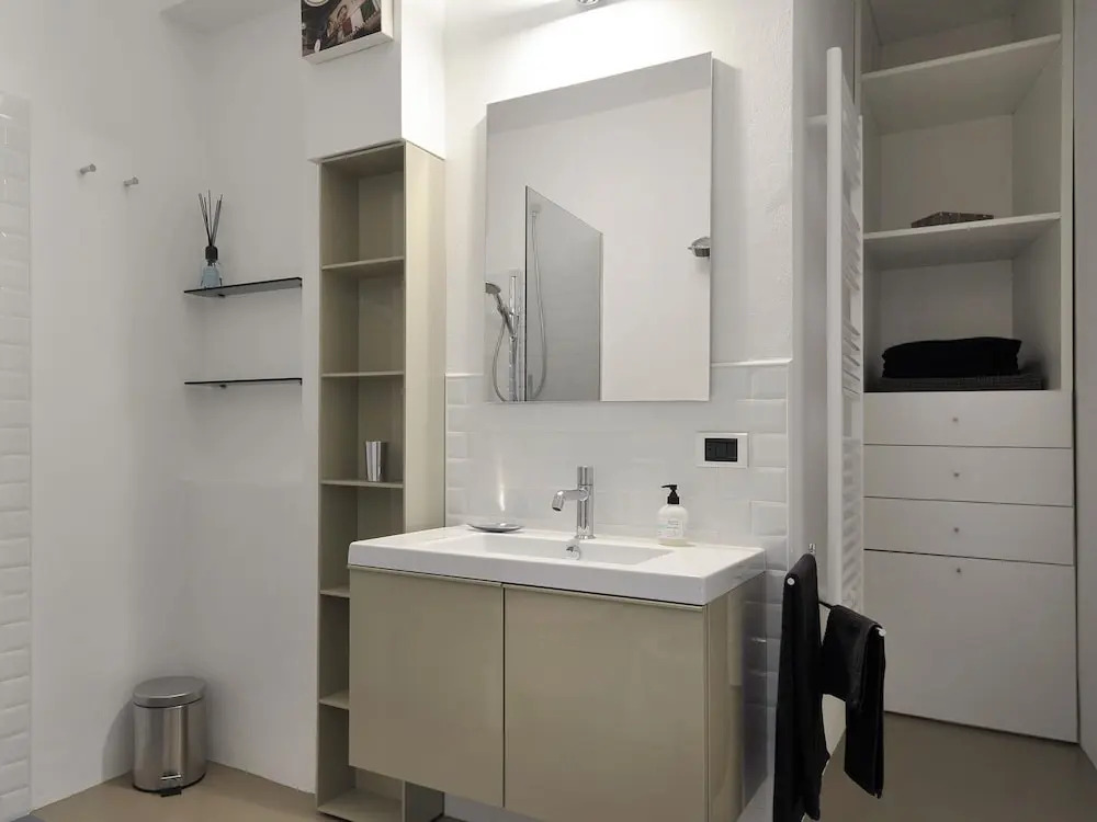 GetTheKey Hills Garden Apartment