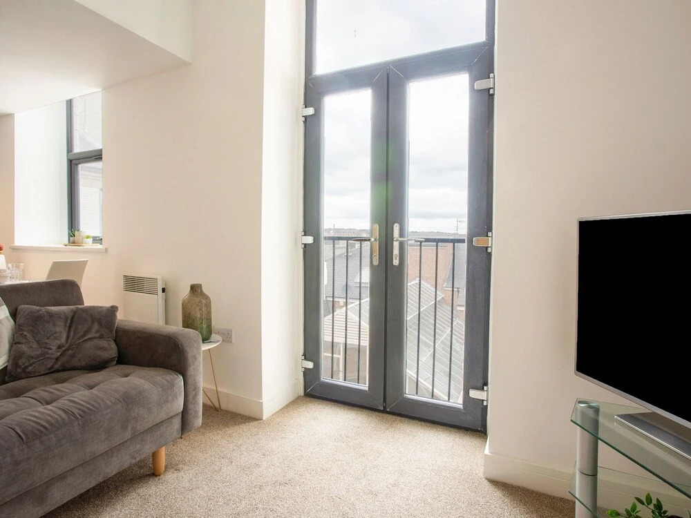 Snug Holiday Home in Bradford With Balcony