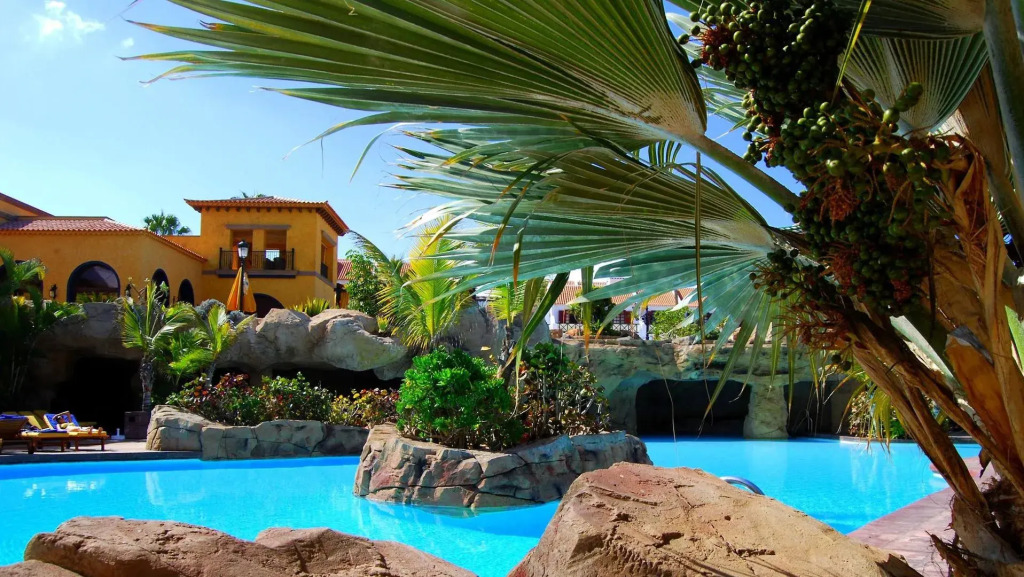 Europe Villa Cortes GL