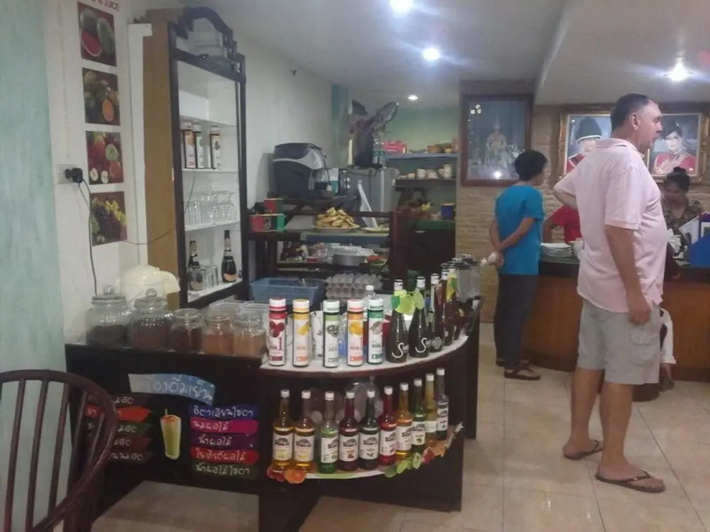 Divers Inn