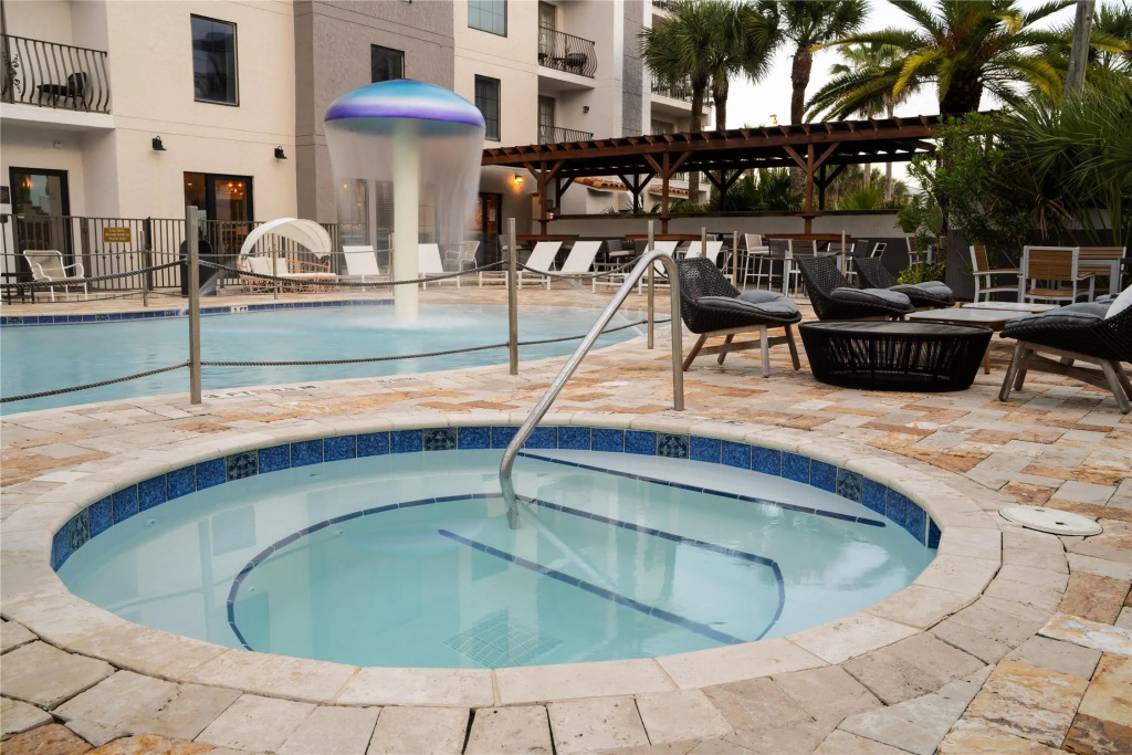 Castillo Real St Augustine Beach,Tapestry Collection Hilton