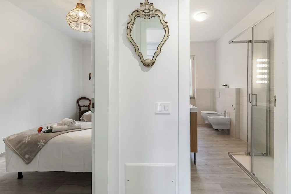 Incanto Del Lago 50 Meters From Lake