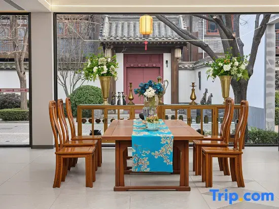 Kaifeng Millennium City Park Longting Lake Courtyard