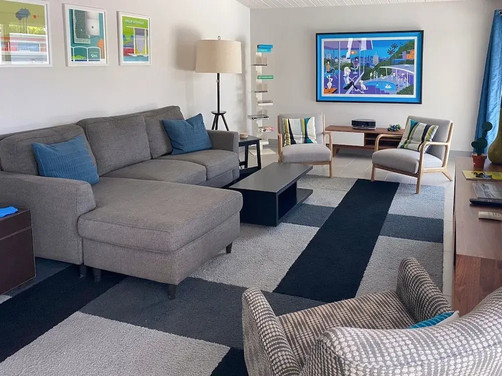 Sleek Alexander W/ Heated Pool, Near Downtown 3 Bedroom Home