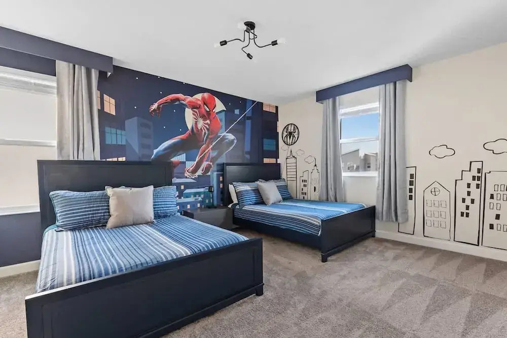 7BR Themed Bedroom and Pool 18 Guests