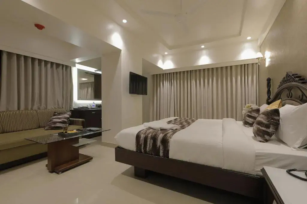 Hotel Ariana Residency