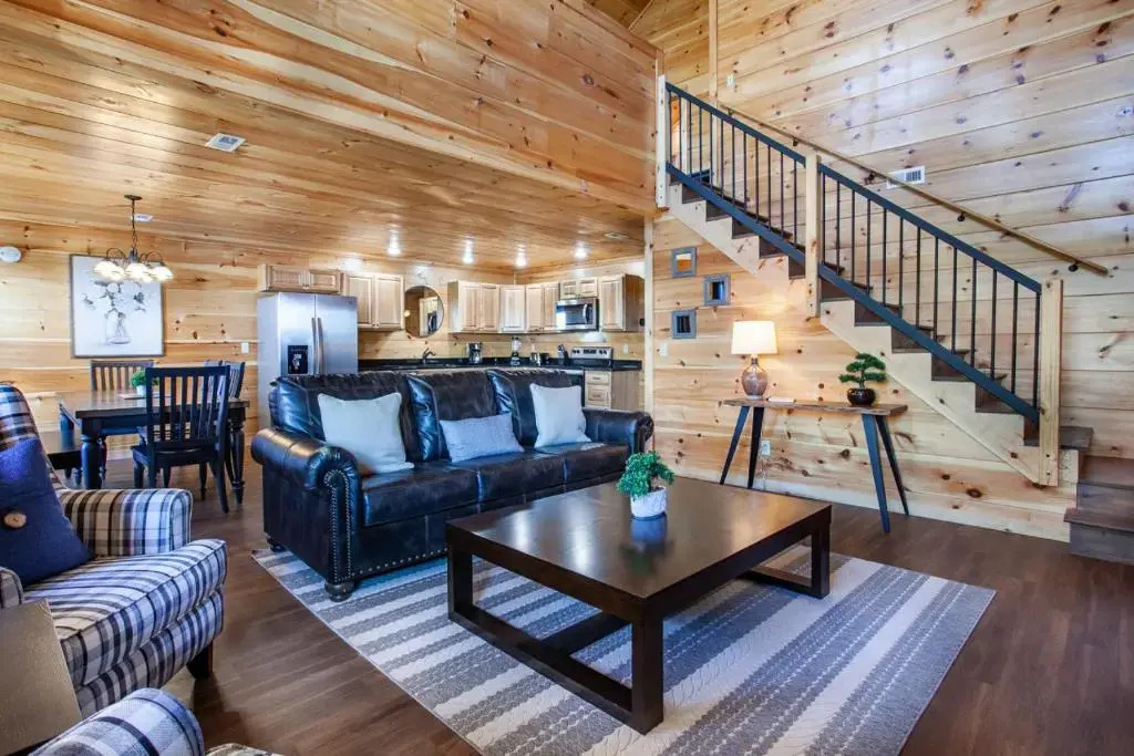 Bandit Lodge BRAND NEW CABIN w Pool