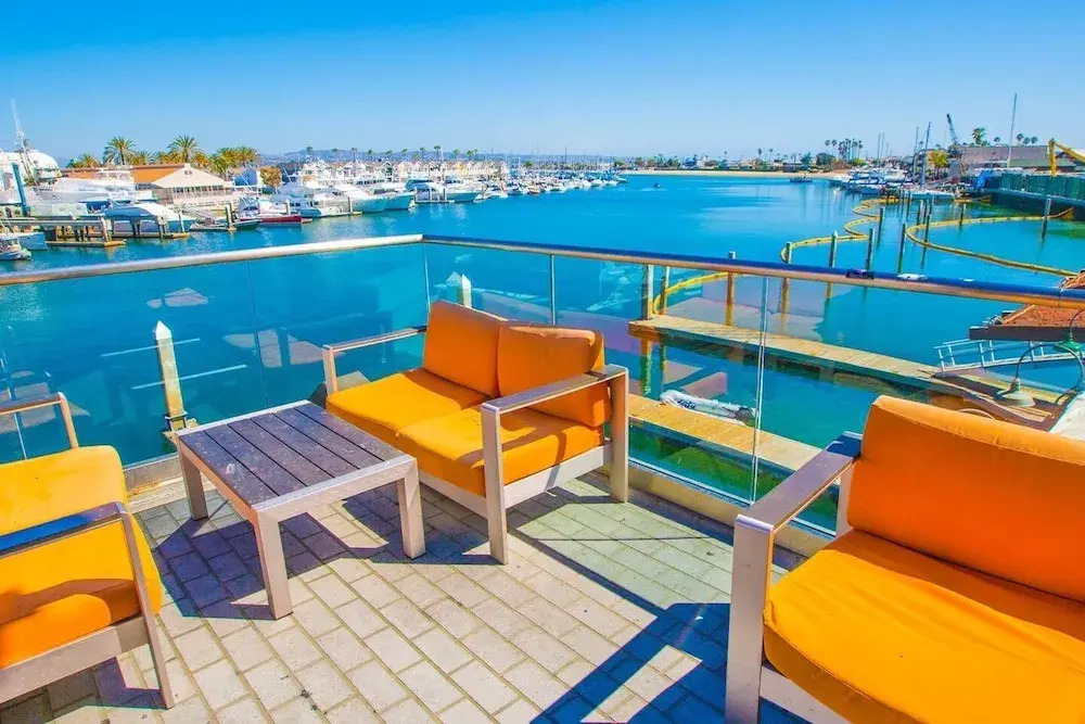 Awesome Family Friendly Beach Home - 1 Block To Ocean - 3BR/2BATH - Self Check In! (C1)