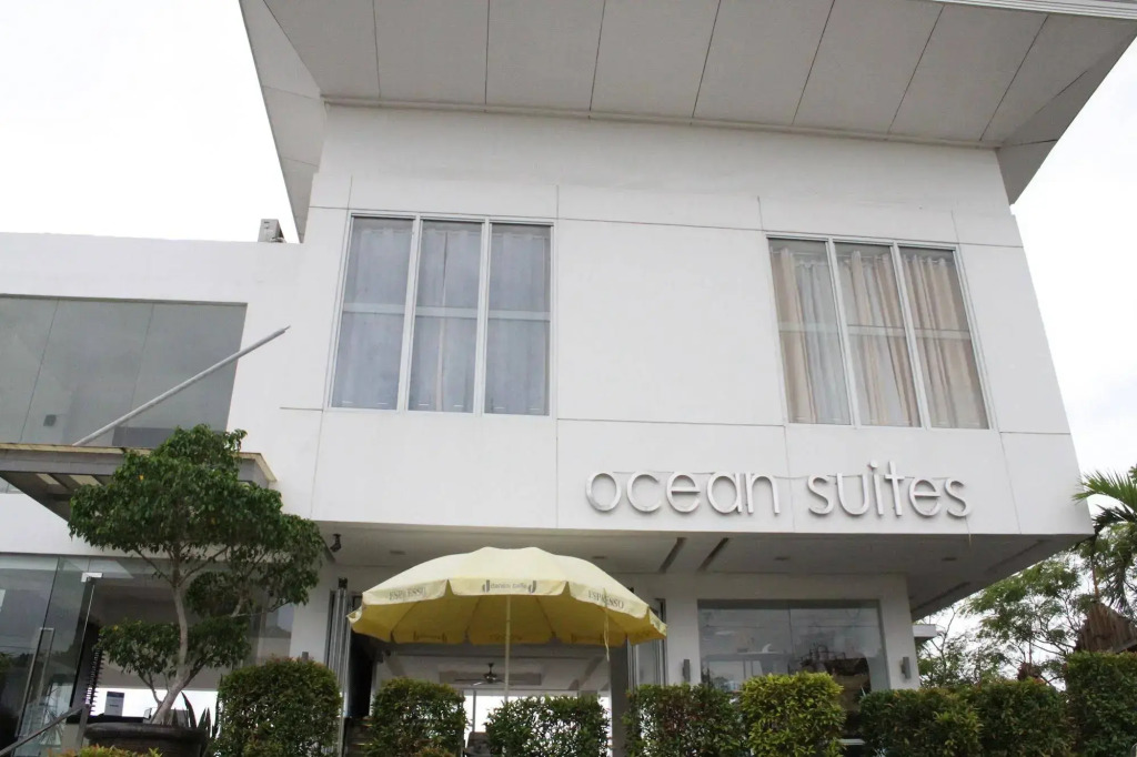 Ocean Suites Bohol Boutique Hotel