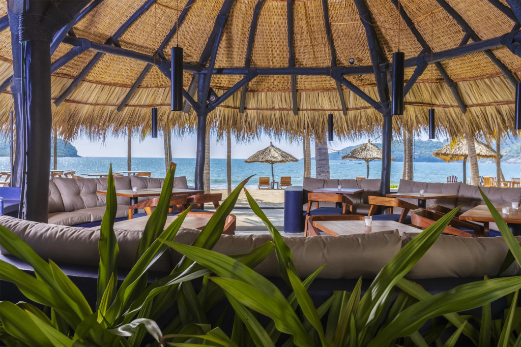 Thompson Zihuatanejo, A Beach Resort, by Hyatt