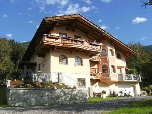 Apartment Brandl