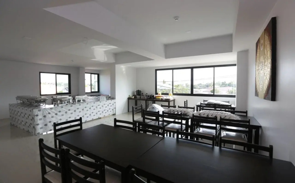 The Thames Pool Access Resort & Villa - SHA Extra Plus