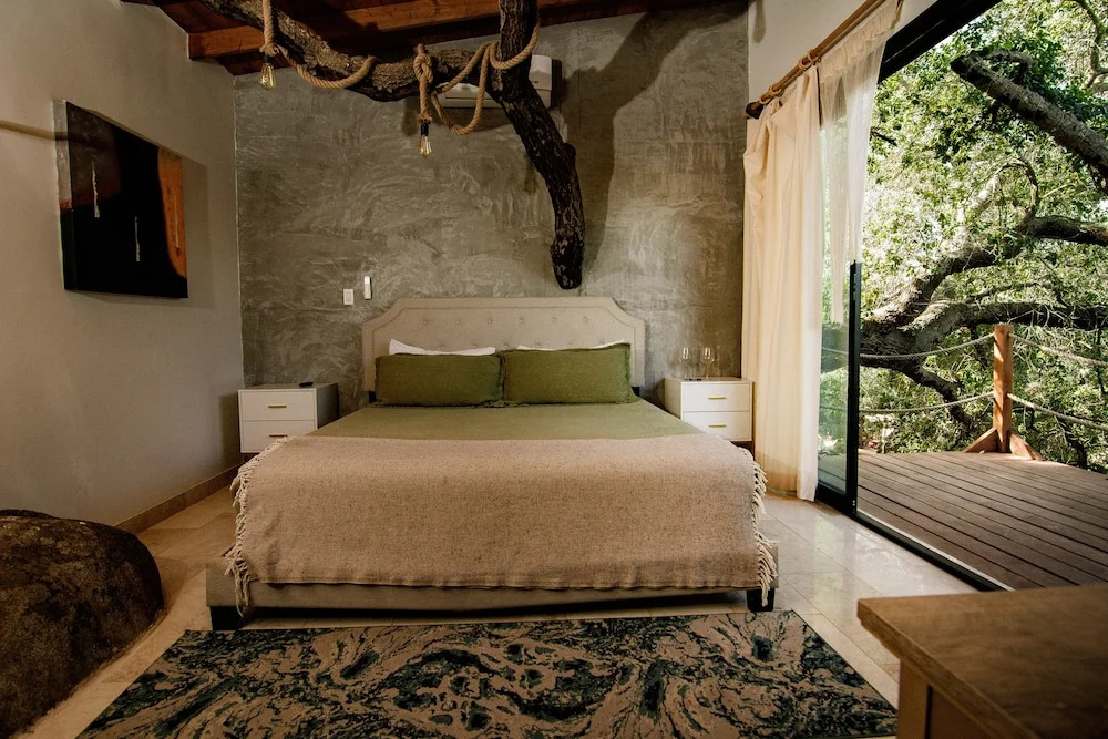 Boskenvid Hotel - Romantic Treehouses & Skypool