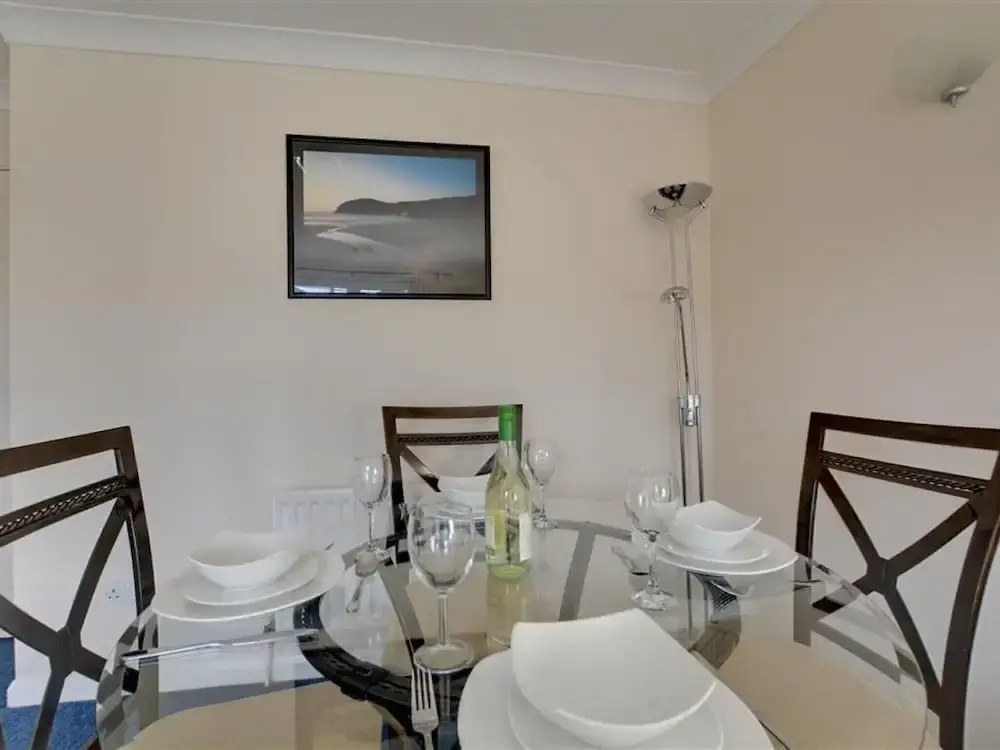 Cozy Apartment in Brighton near Sea