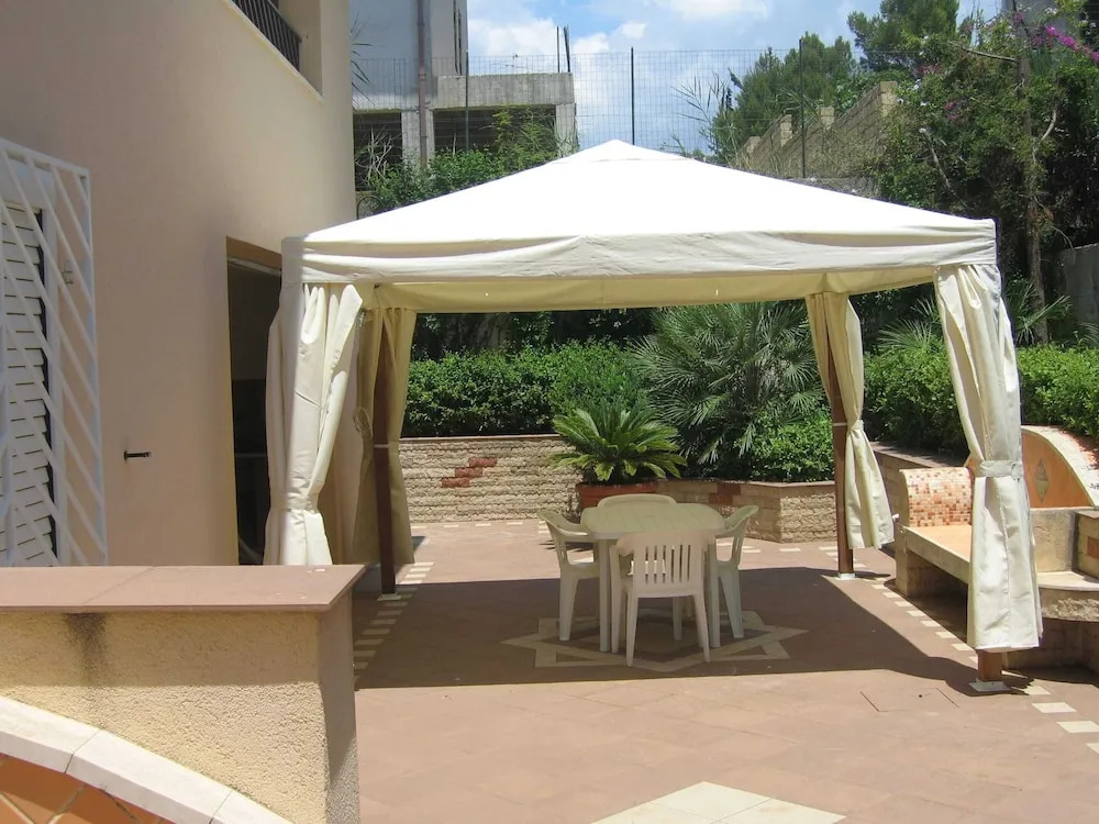 Simplistic Holiday Home in Sciacca near Horse Riding