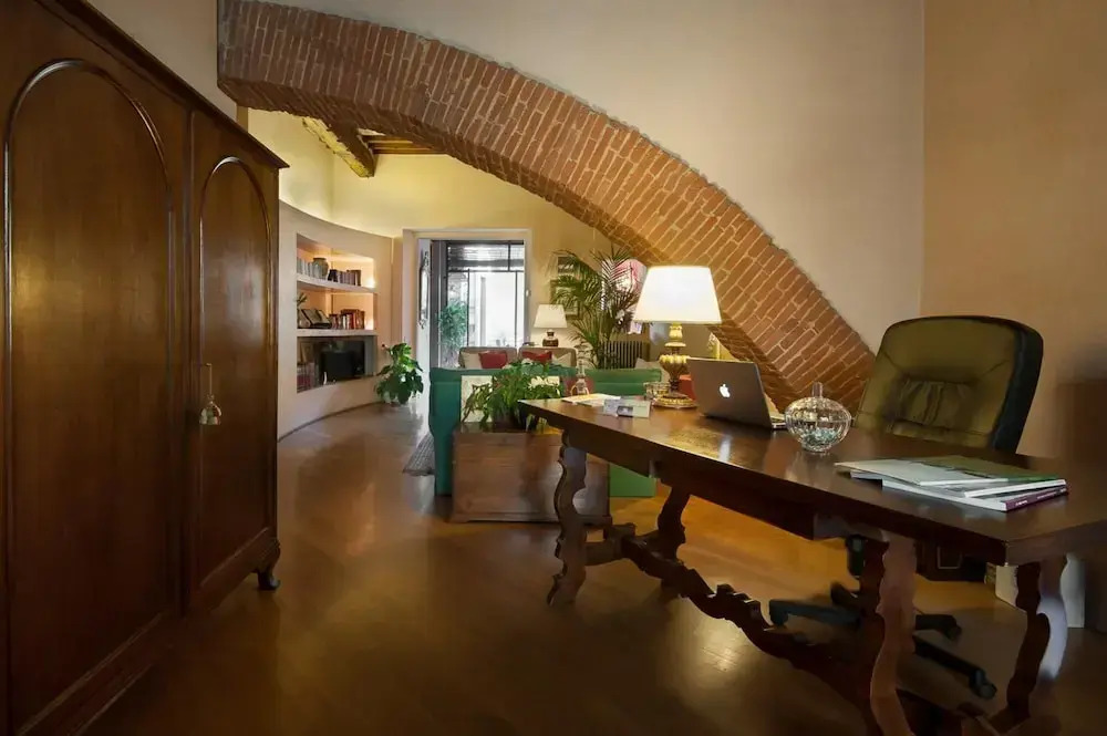 Capri Moon Guest House