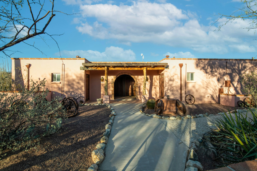 Tanque Verde Guest Ranch