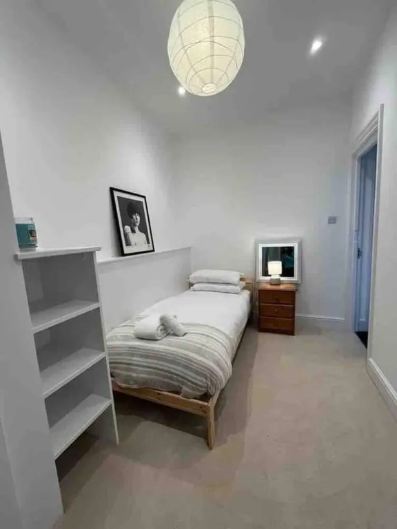 Stunning 4-bed Apartment in Cambridge