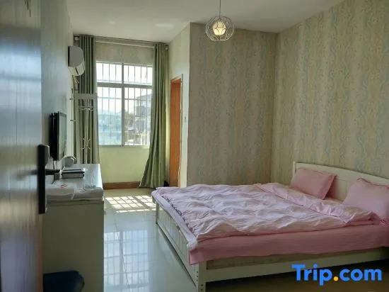 Yueyang Sanxin Hotel (Vocational Institute)