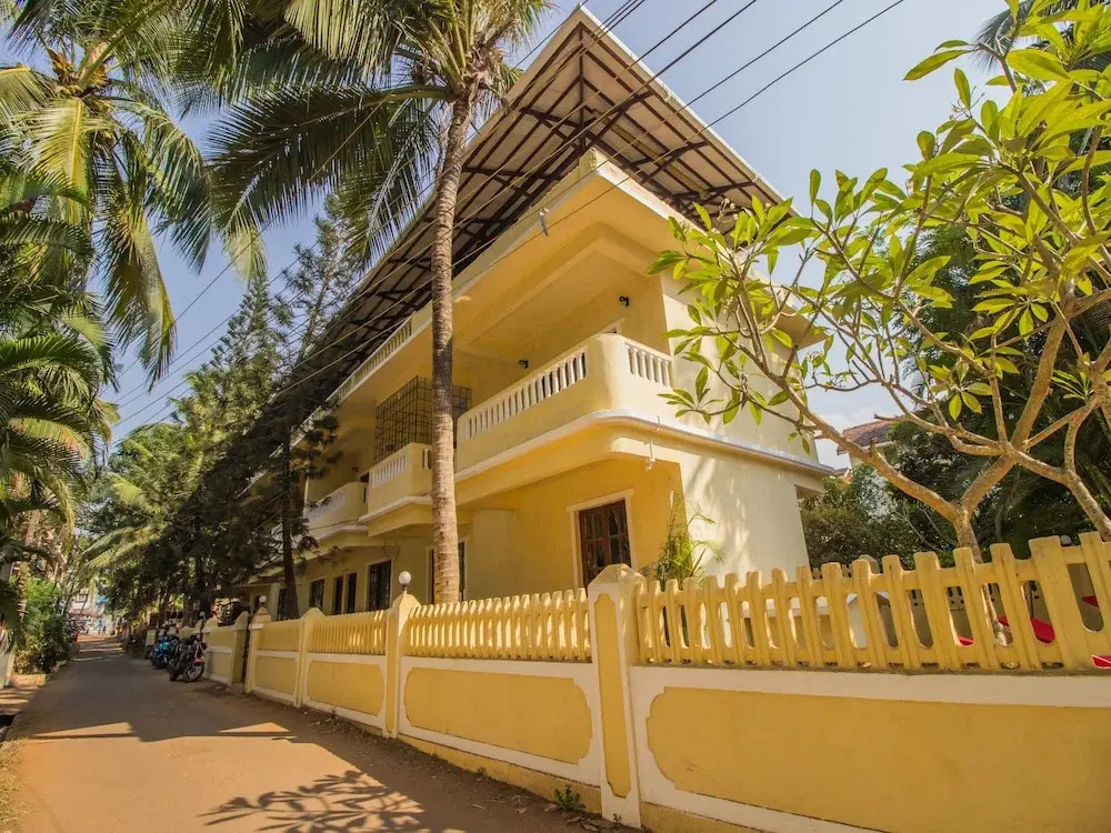 OYO 12134 Home Luxury Studio Calangute