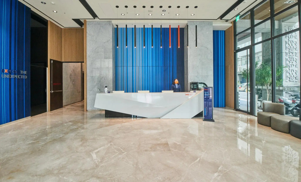 Holiday Inn Express Kaohsiung Love River by IHG
