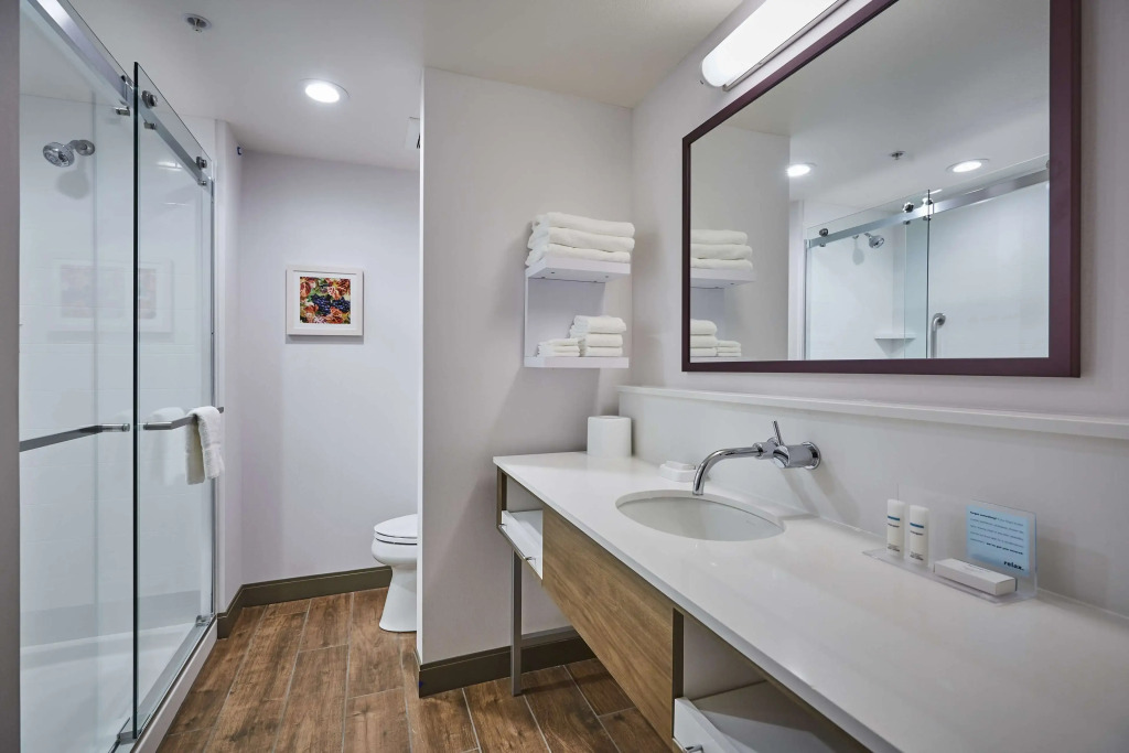 Hampton Inn & Suites Roseburg
