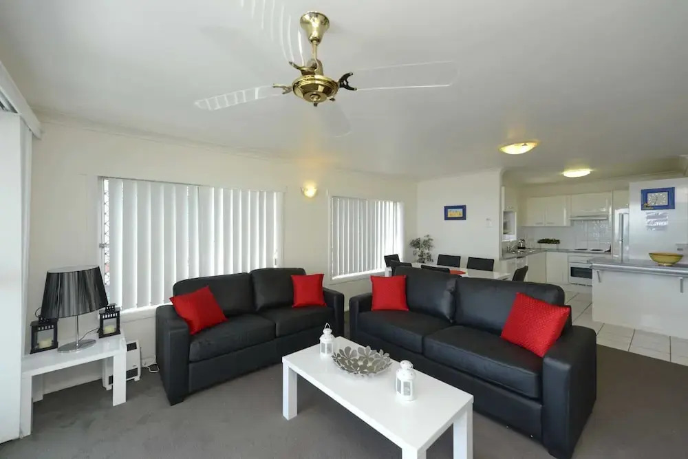Sundeck Unit 9 - Shoal Bay