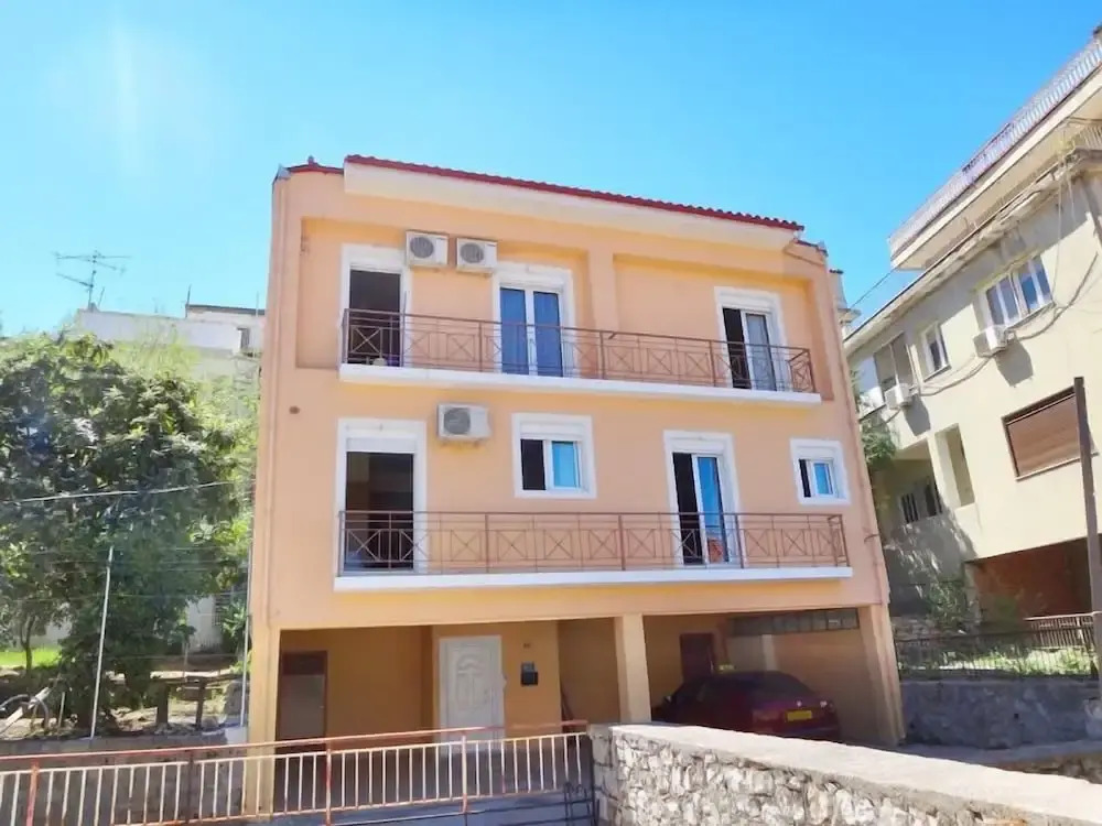 Midia Suites