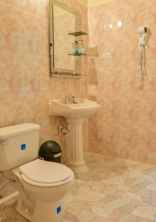 Champagne Villa