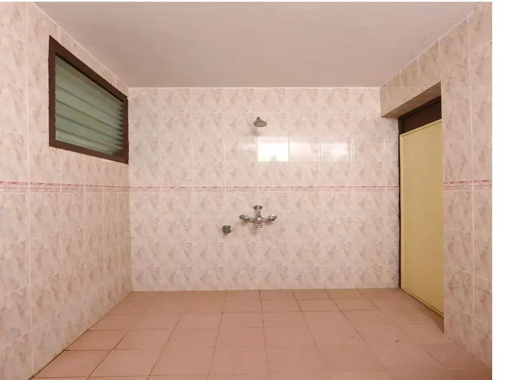 OYO 9833 Home 3BHK Reddiyarpalayam