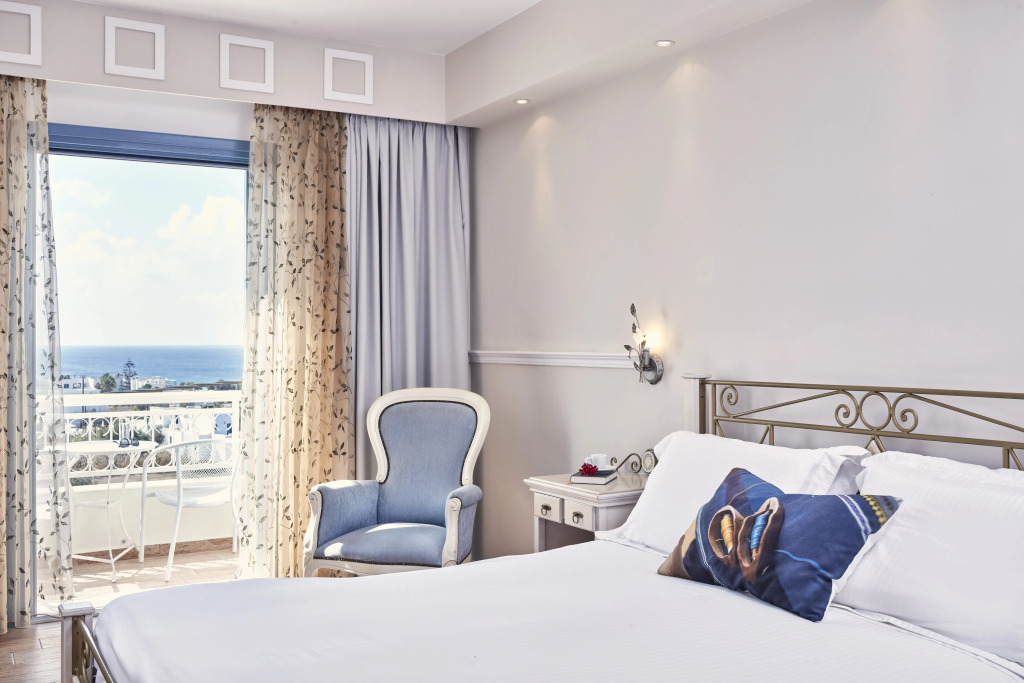 Lagos Mare Hotel