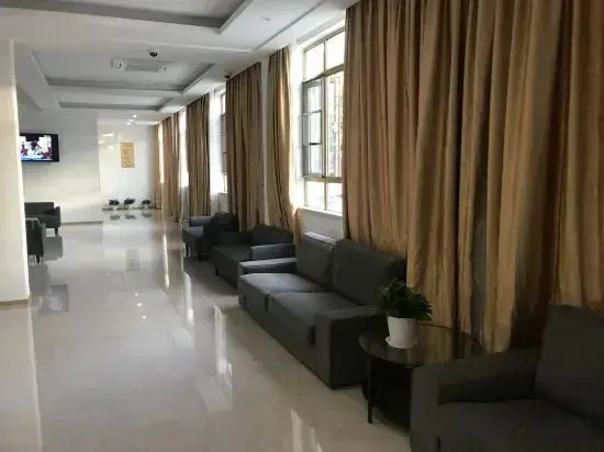 Shanghai Xinnan Hotel