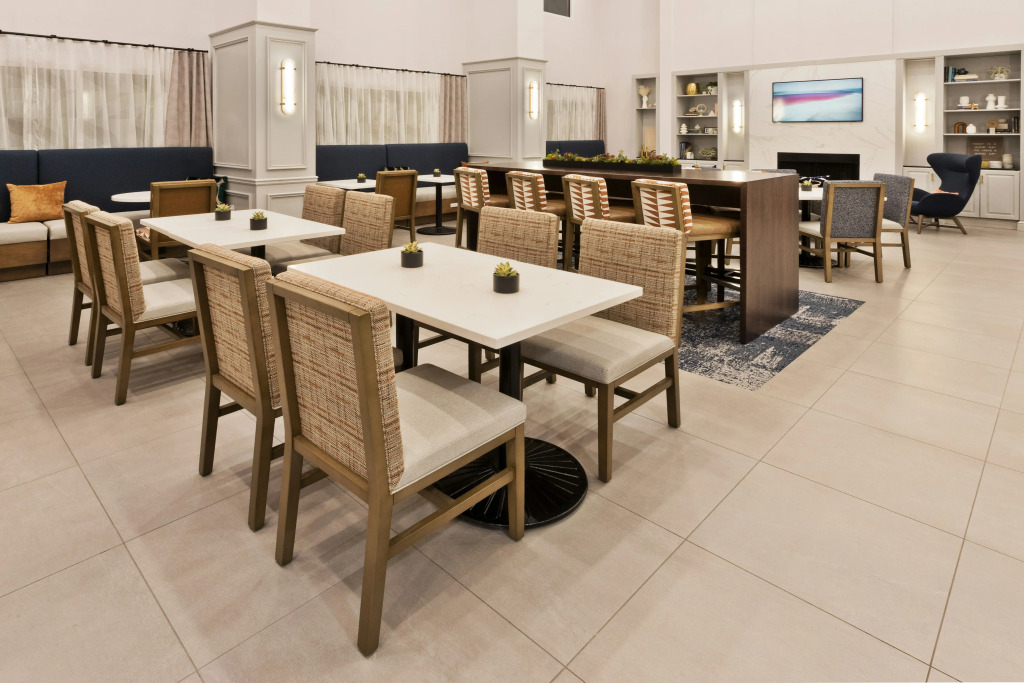 Hampton Inn & Suites Lanett/West Point
