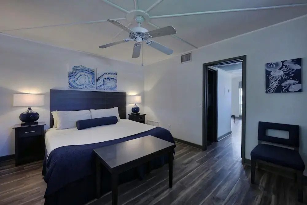 The Dover House Resort