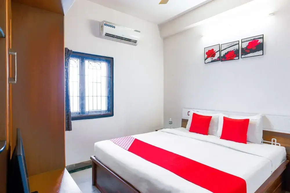 Hotel Rich Residency