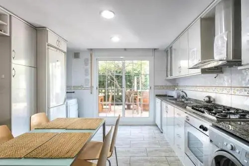Casa con piscina en costa Barcelona