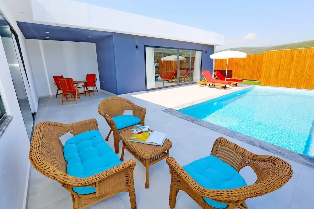 Golden Villas