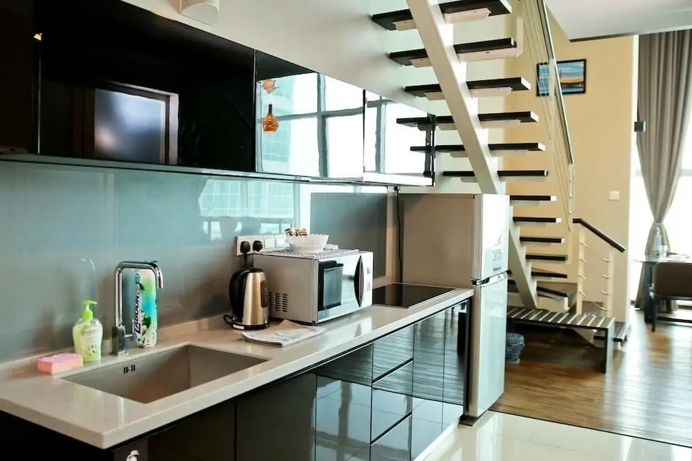 Seafront Duplex Suite at Georgetown