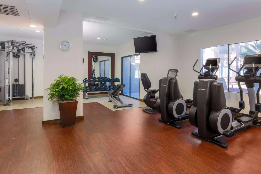 DoubleTree Suites by Hilton Hotel Sacramento - Rancho Cordova
