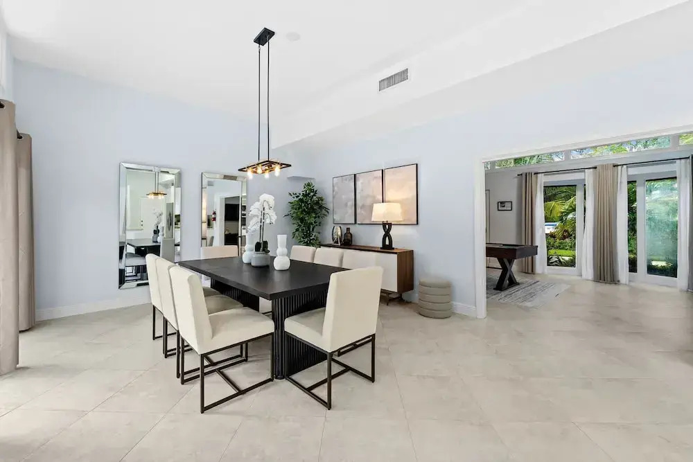 4BR Intracoastal Retreat With Pool, Games & More!