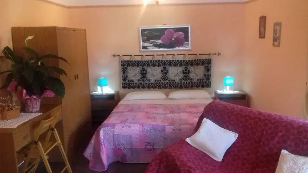 B&B RosaViola